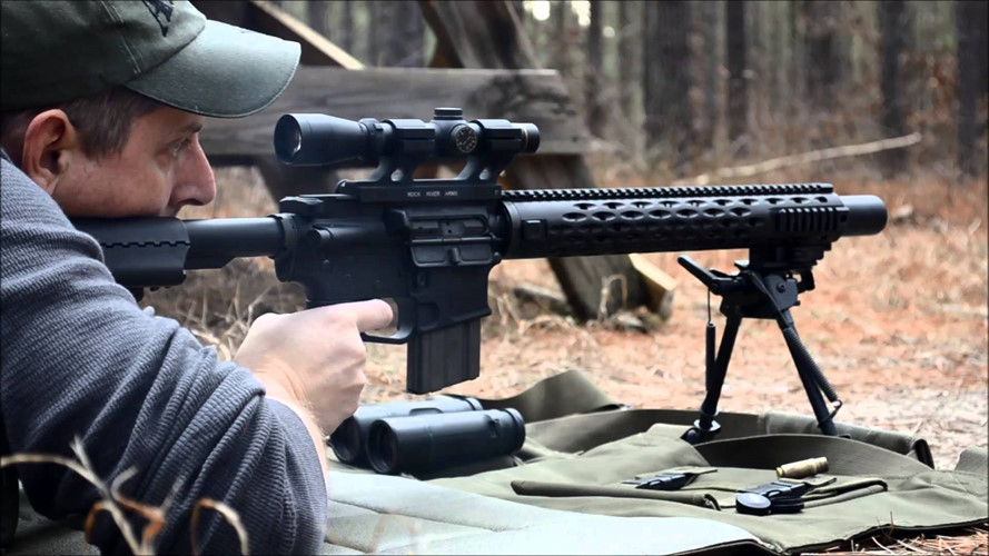 Uy lực súng trường tấn công nghìn USD thách thức mọi loại giáp